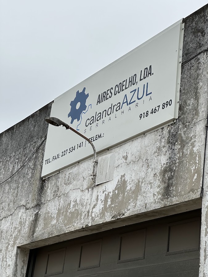 Calandra Azul