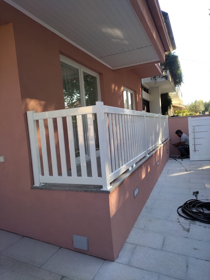 Escalas E tangentes unipesoal lda