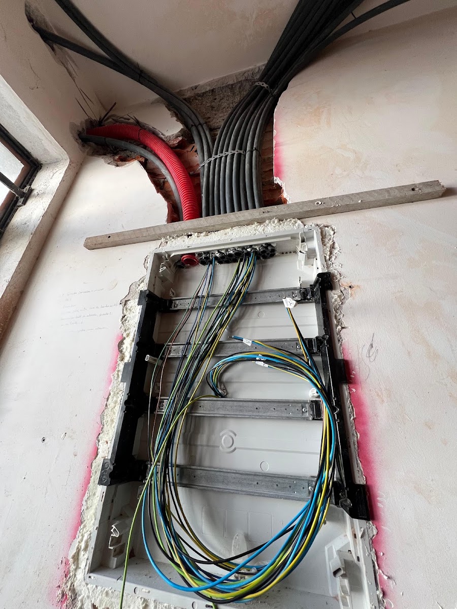 Norte Eléctri Instalações Elétricas - Eletricista foto 2