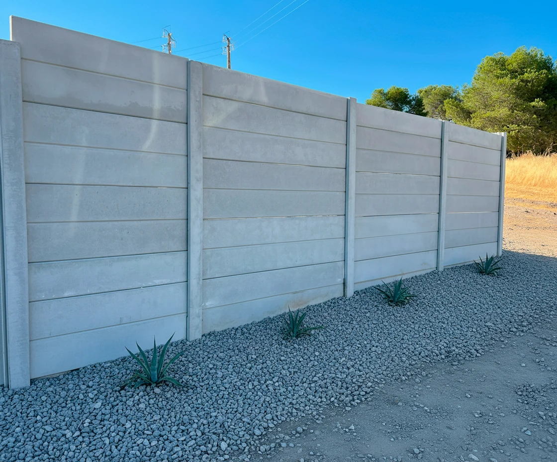 Vedação modular de betão Euromuro — Beja, Évora